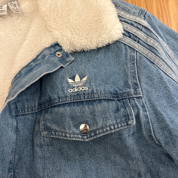 Adidas Cream Sherpa Jacket - Picture 3 of 7